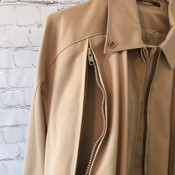 ETIENNE AIGNER Vintage Tan Jacket Size 8 EUC - Picture 6 of 10